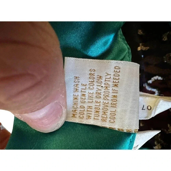 Victoria’s Secret Vintage gold label robe - Picture 5 of 7